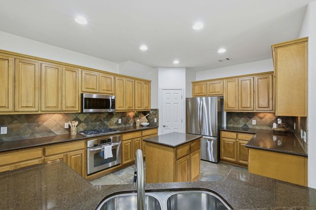 212 Tulip Trail BND, Cedar Park, TX 78613