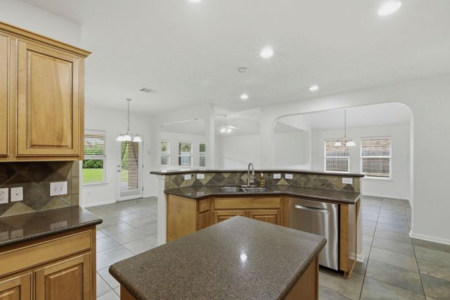 212 Tulip Trail BND, Cedar Park, TX 78613