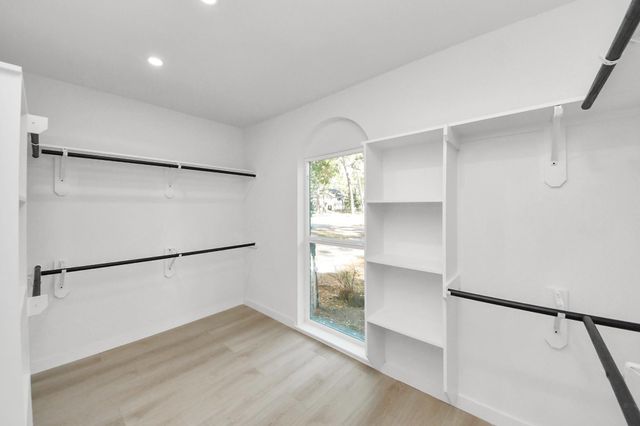 13335 Balmore Circle, Houston, TX 77069