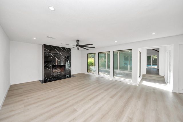 13335 Balmore Circle, Houston, TX 77069