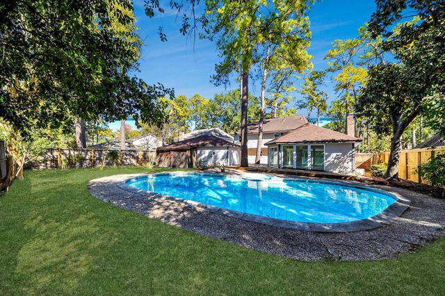 13335 Balmore Circle, Houston, TX 77069