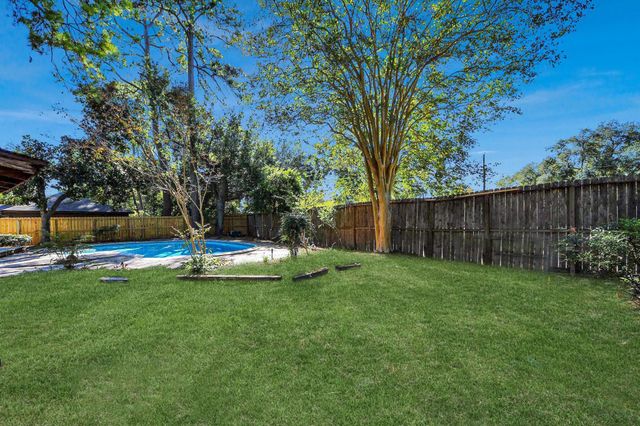 13335 Balmore Circle, Houston, TX 77069