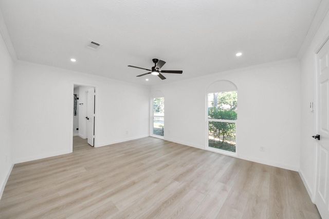 13335 Balmore Circle, Houston, TX 77069