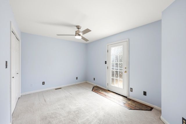 90 Hume Bedford Road, Paris, KY 40361