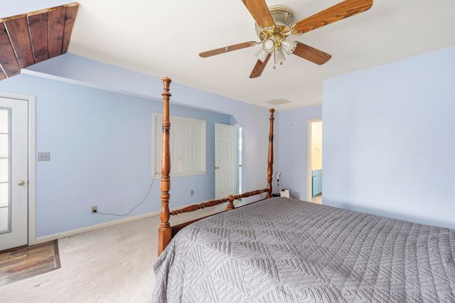 90 Hume Bedford Road, Paris, KY 40361