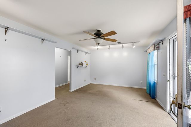 90 Hume Bedford Road, Paris, KY 40361