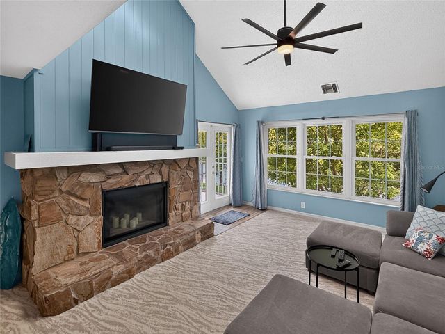 2836 COUNTRYSIDE BOULEVARD 123, Clearwater, FL 33761