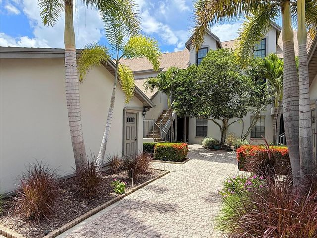 2836 COUNTRYSIDE BOULEVARD 123, Clearwater, FL 33761