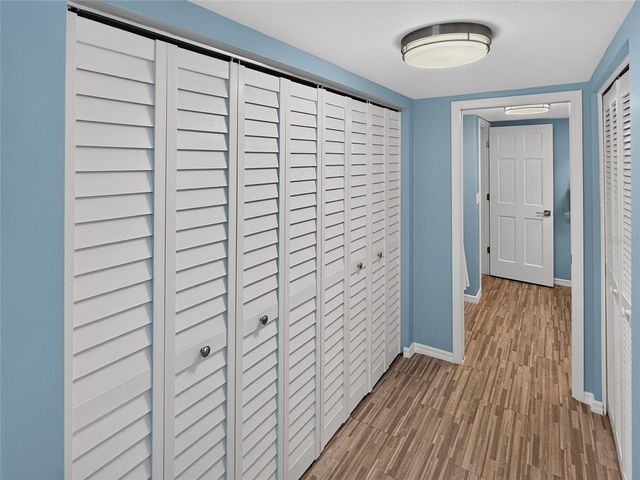2836 COUNTRYSIDE BOULEVARD 123, Clearwater, FL 33761
