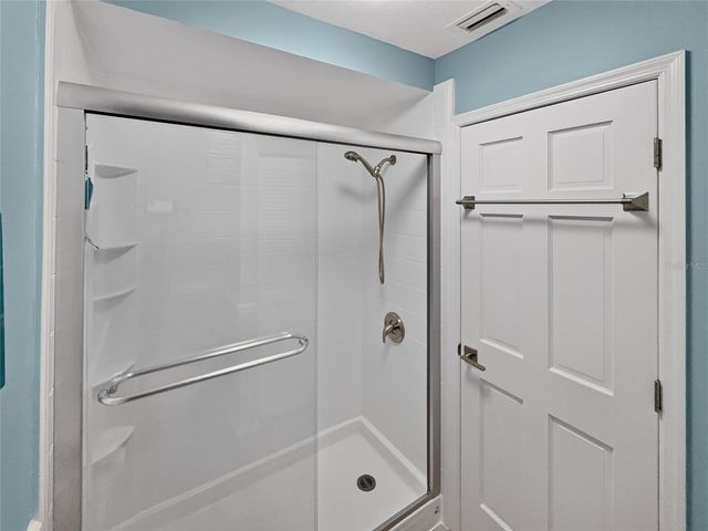 2836 COUNTRYSIDE BOULEVARD 123, Clearwater, FL 33761