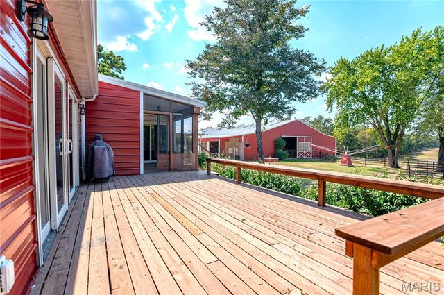 14225 Highway 68 South, St James, MO 65559