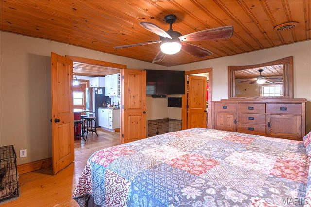 14225 Highway 68 South, St James, MO 65559