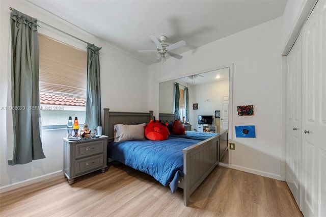 1104 Redwood Street, Hollywood, FL 33019