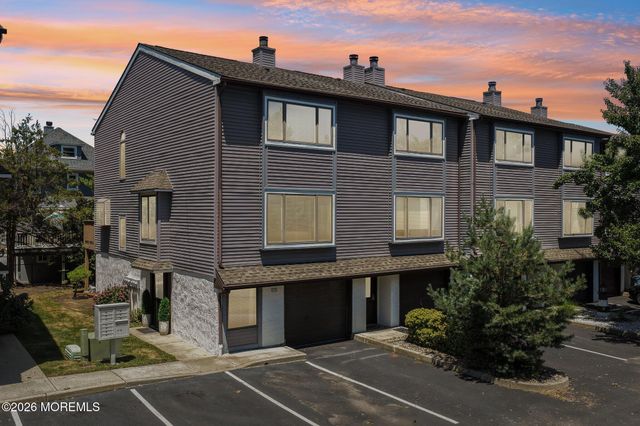 210 Marina Drive, Highlands, NJ 07732