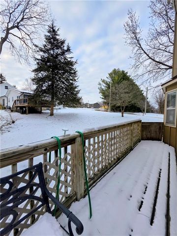 1818 Hilltop Drive, Country Club, MO 64505