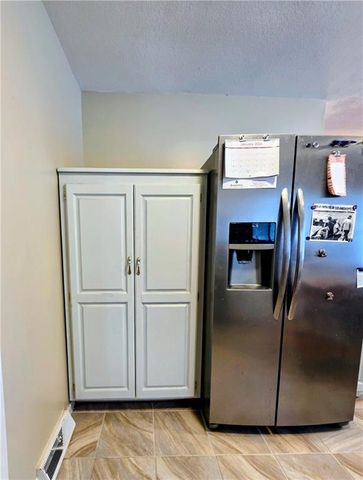 1818 Hilltop Drive, Country Club, MO 64505