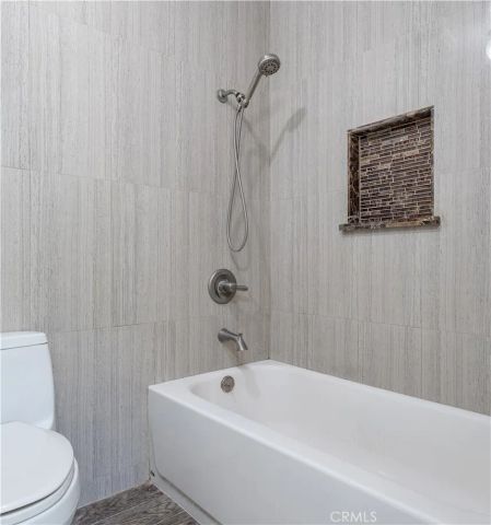 9781 La Esperanza, Fountain Valley, CA 92708