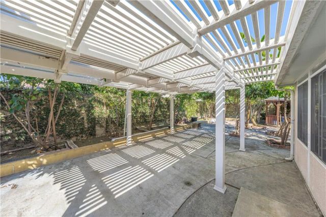 9781 La Esperanza, Fountain Valley, CA 92708