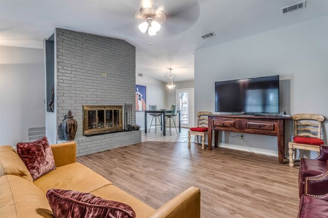 2221 N Mill Street, Lewisville, TX 75057
