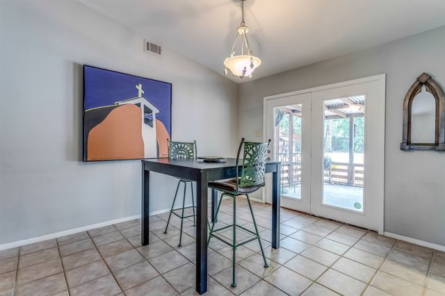 2221 N Mill Street, Lewisville, TX 75057