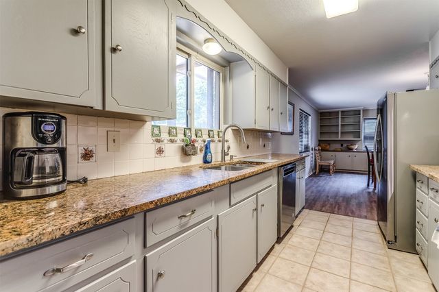2221 N Mill Street, Lewisville, TX 75057