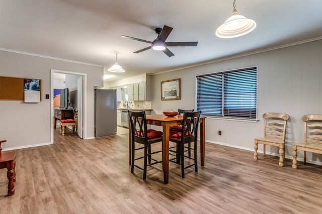 2221 N Mill Street, Lewisville, TX 75057