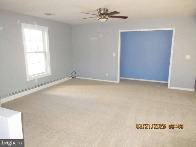 6611 STELTZ RD, Glen Rock, PA 17327