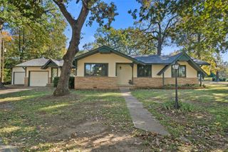 9666 E Sycamore Street, Claremore, OK 74017