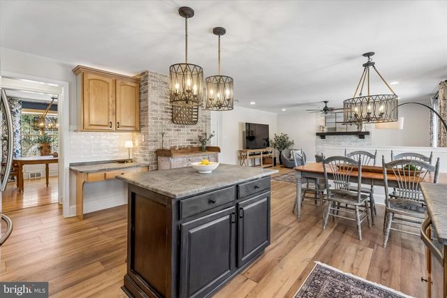 649 GLENDALE RD, Havertown, PA 19083