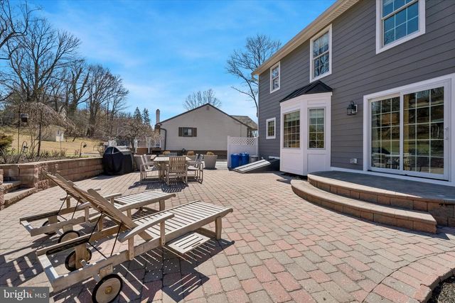 649 GLENDALE RD, Havertown, PA 19083