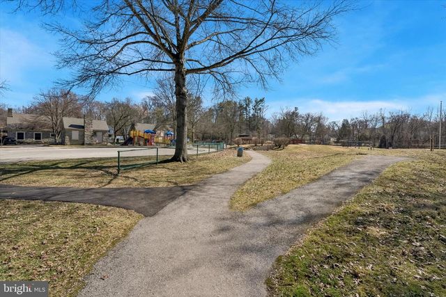 649 GLENDALE RD, Havertown, PA 19083