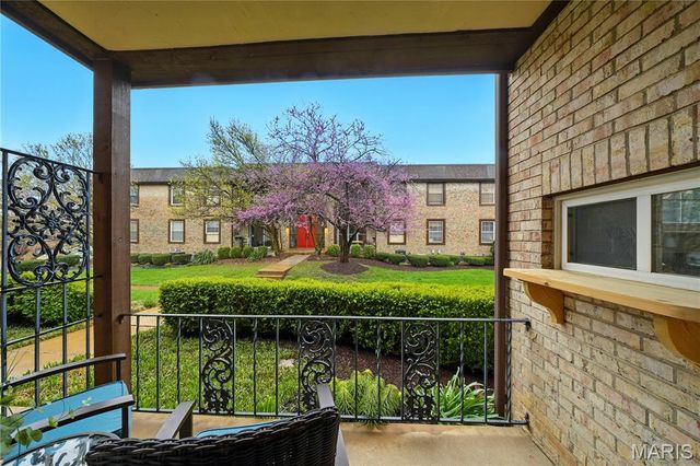 11921 Villa Dorado Drive A, St Louis, MO 63146