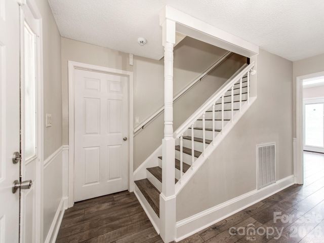1741 Lexington Place NW, Concord, NC 28027