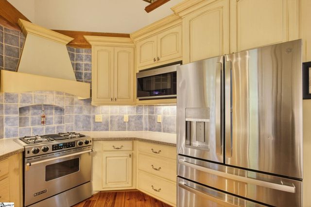 364 Old Highway 25, Travelers Rest, SC 29690