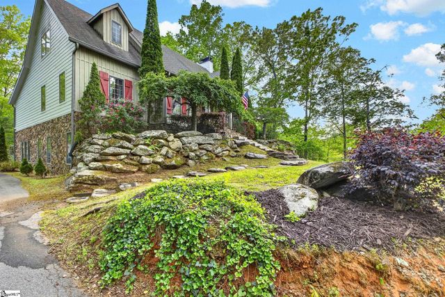364 Old Highway 25, Travelers Rest, SC 29690