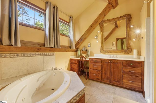 364 Old Highway 25, Travelers Rest, SC 29690