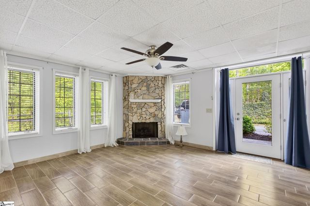 364 Old Highway 25, Travelers Rest, SC 29690