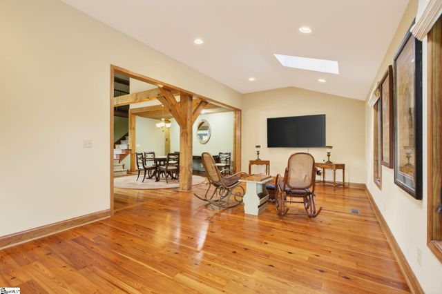 364 Old Highway 25, Travelers Rest, SC 29690