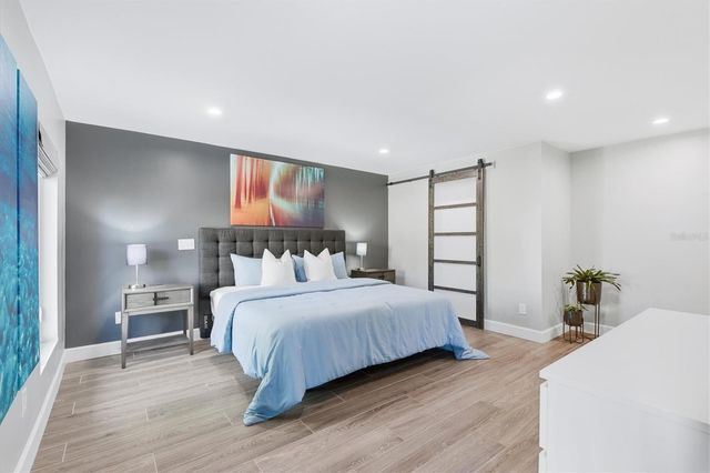 670 SUNSET DRIVE S, St Petersburg, FL 33707