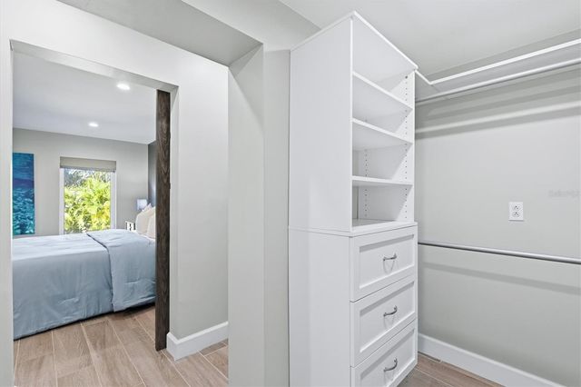 670 SUNSET DRIVE S, St Petersburg, FL 33707