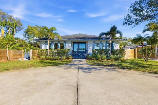 670 SUNSET DRIVE S, St Petersburg, FL 33707