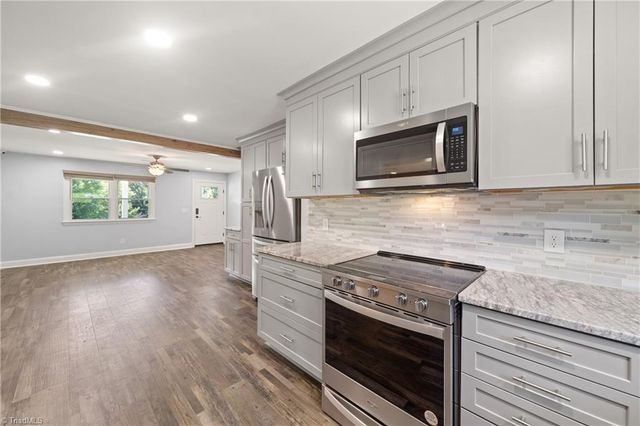 114 Cedardale Lane, King, NC 27021