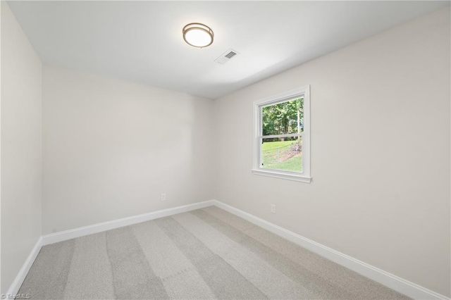 114 Cedardale Lane, King, NC 27021