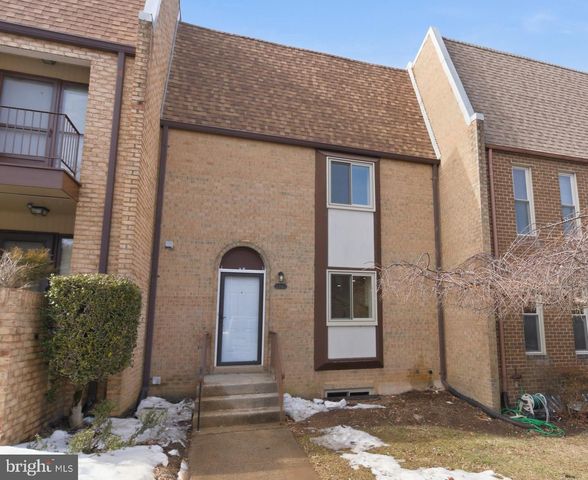 1710 TYVALE CT, Vienna, VA 22182