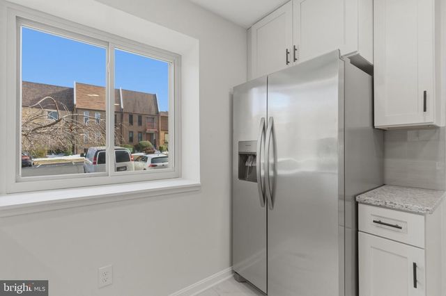 1710 TYVALE CT, Vienna, VA 22182