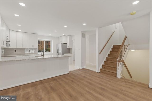 1710 TYVALE CT, Vienna, VA 22182