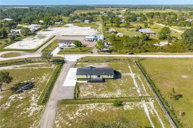 17700 Pronghorn ST, Alva, FL 33920