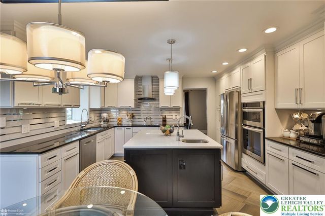 2821 Center Street, Bethlehem City, PA 18017