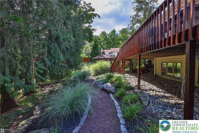 2821 Center Street, Bethlehem City, PA 18017