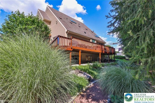 2821 Center Street, Bethlehem City, PA 18017